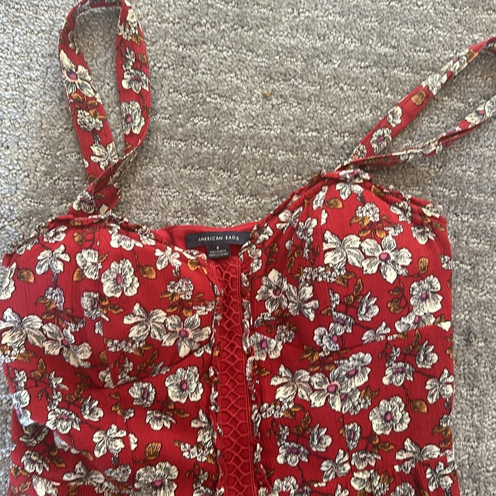 American eagle size 6 floral jumpsuit! My favorite jumpsuit but too small now! - Picture 3 of 5